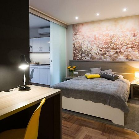 Sunflower Apartment Krakow Exterior photo
